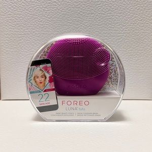 Luna Fifi from FOREO